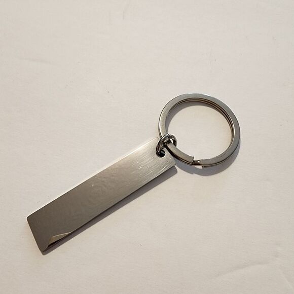 Unbranded Plain Silver Toned Keychain NWOT - Picture 2 of 3